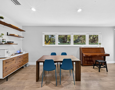 1015 Madrid Street - Photo Thumbnail 9
