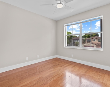 4250 Nw 1st Place - Photo Thumbnail 18