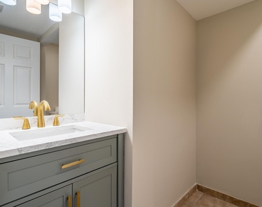 4250 Nw 1st Place - Photo Thumbnail 10