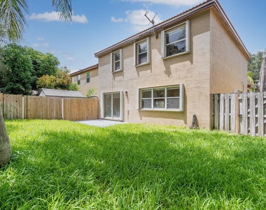 4250 Nw 1st Place - Photo Thumbnail 33