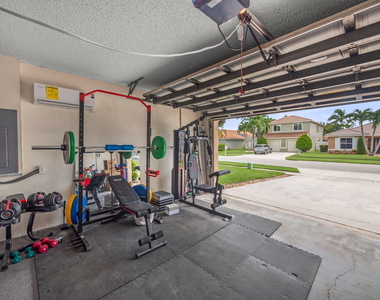6344 Barton Creek Circle - Photo Thumbnail 11