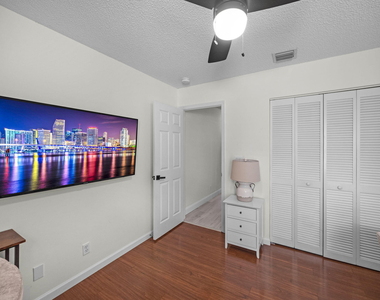6344 Barton Creek Circle - Photo Thumbnail 5