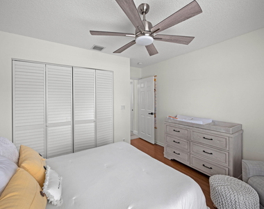 6344 Barton Creek Circle - Photo Thumbnail 7