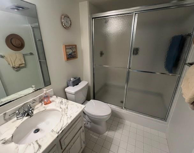 5000 N Ocean Boulevard - Photo Thumbnail 2
