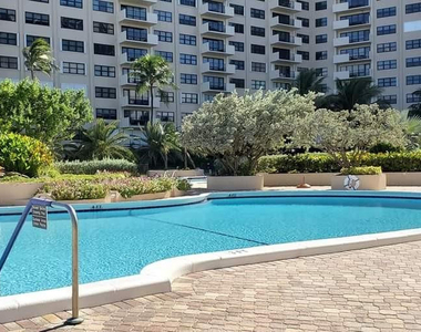 5000 N Ocean Boulevard - Photo Thumbnail 16