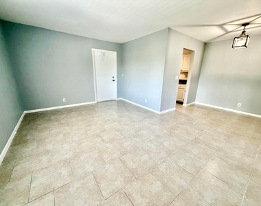 200 E Ocean Avenue - Photo Thumbnail 2