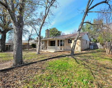 1209 Kay Drive - Photo Thumbnail 19