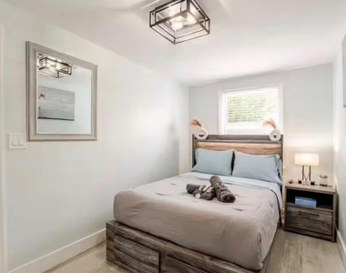 424 Malverne Road - Photo Thumbnail 28