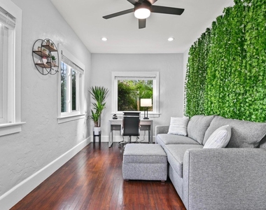 424 Malverne Road - Photo Thumbnail 3