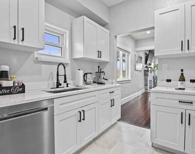 424 Malverne Road - Photo Thumbnail 7