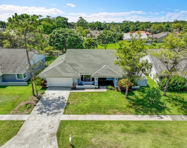 14544 Autumn Avenue - Photo Thumbnail 2