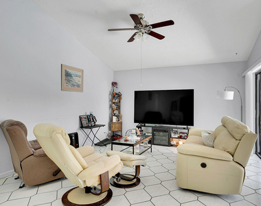 14544 Autumn Avenue - Photo Thumbnail 9
