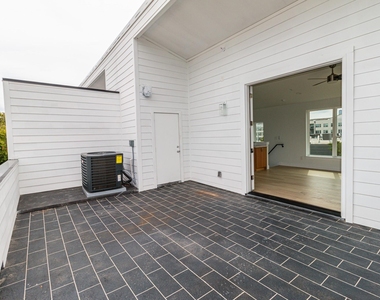 4210 Roseland Avenue - Photo Thumbnail 33