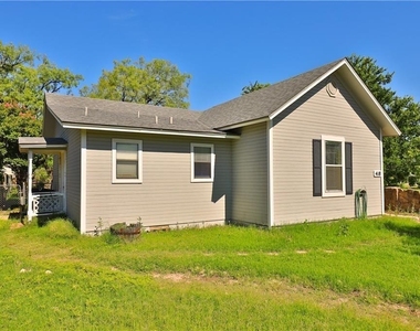 418 Elm Street - Photo Thumbnail 11