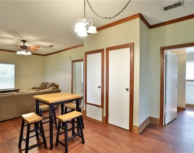 418 Elm Street - Photo Thumbnail 22