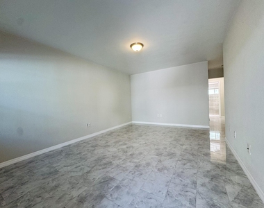 935 8th Street - Photo Thumbnail 13
