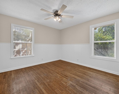 2358 Norwood Drive - Photo Thumbnail 22