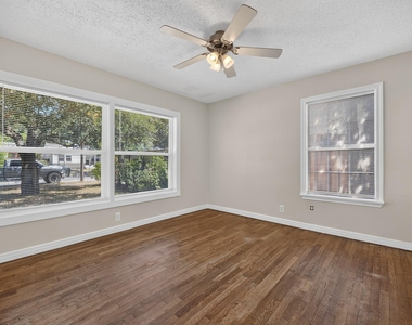 2358 Norwood Drive - Photo Thumbnail 19