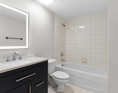 1165 Golden Lakes Boulevard - Photo Thumbnail 16