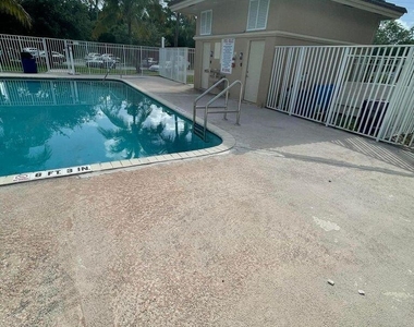 1165 Golden Lakes Boulevard - Photo Thumbnail 26