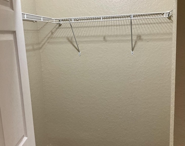 1165 Golden Lakes Boulevard - Photo Thumbnail 21