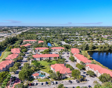 1165 Golden Lakes Boulevard - Photo Thumbnail 29