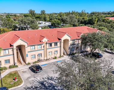 1165 Golden Lakes Boulevard - Photo Thumbnail 34