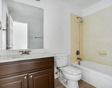 3023 Riverwood Lane - Photo Thumbnail 19