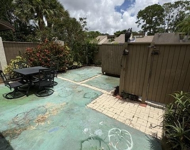 249 Pleasant Wood Drive - Photo Thumbnail 3