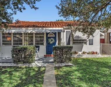 2539 Cleveland Street - Photo Thumbnail 12