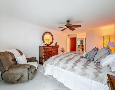 1101 River Reach Drive - Photo Thumbnail 12