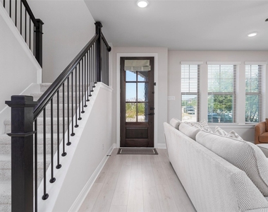 905 Carnation Drive - Photo Thumbnail 1