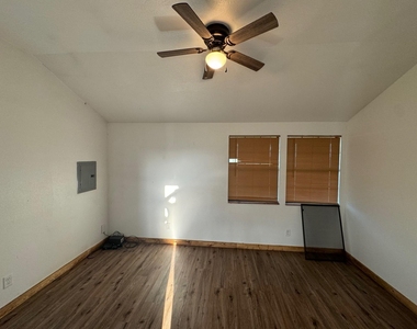 17380 Cr 163 - Photo Thumbnail 5