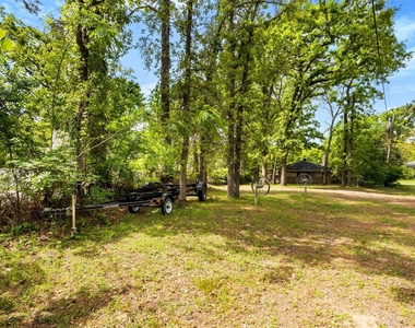 111 Island Park Drive - Photo Thumbnail 23