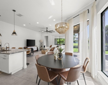 10432 N Lago Vista Circle - Photo Thumbnail 8