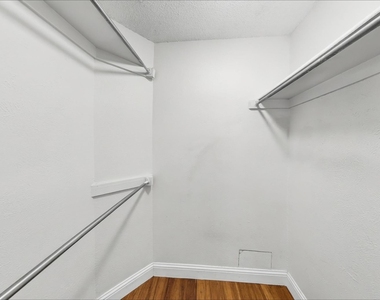 1108 Quail Valley Lane - Photo Thumbnail 14