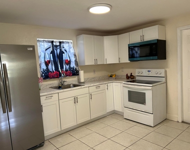 314 Nw 5th St. - Photo Thumbnail 13