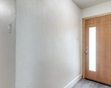 3709 Hilton Drive - Photo Thumbnail 1