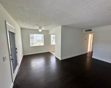 248 Piedmont F - Photo Thumbnail 4