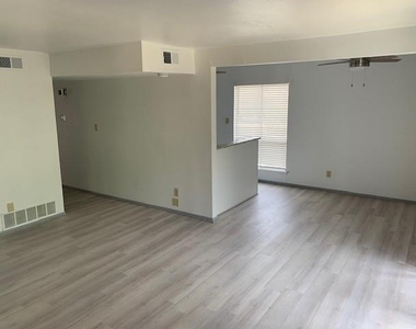 4636 Dexter Avenue - Photo Thumbnail 2