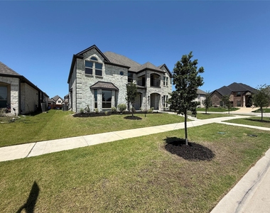 14697 Valley Trail - Photo Thumbnail 1
