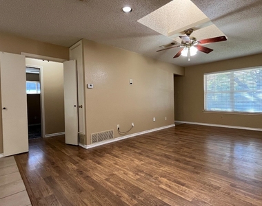 14506 Ablon Drive - Photo Thumbnail 10