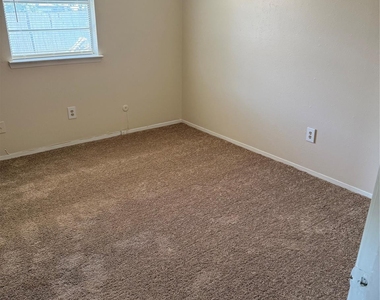 4113 Alta Mesa Boulevard - Photo Thumbnail 17