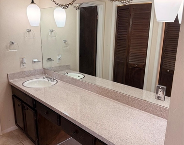 4113 Alta Mesa Boulevard - Photo Thumbnail 15