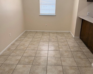 4113 Alta Mesa Boulevard - Photo Thumbnail 8