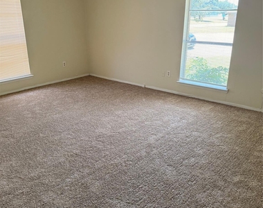 4113 Alta Mesa Boulevard - Photo Thumbnail 12