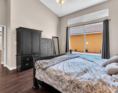 5828 Nw 121st Avenue - Photo Thumbnail 34