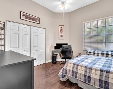 5828 Nw 121st Avenue - Photo Thumbnail 38