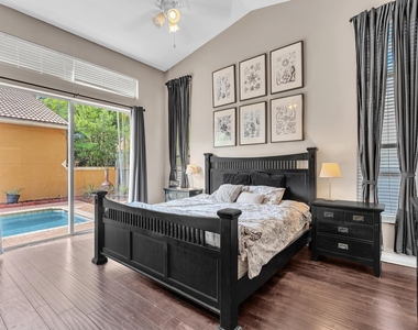 5828 Nw 121st Avenue - Photo Thumbnail 29