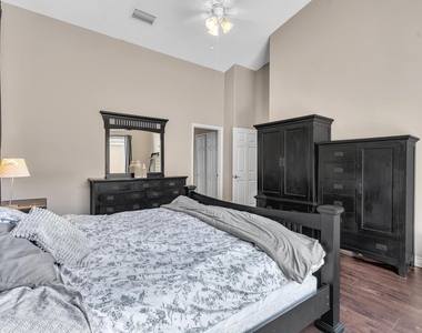 5828 Nw 121st Avenue - Photo Thumbnail 32